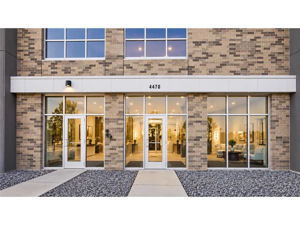 Main entrance on 24th Avenue South